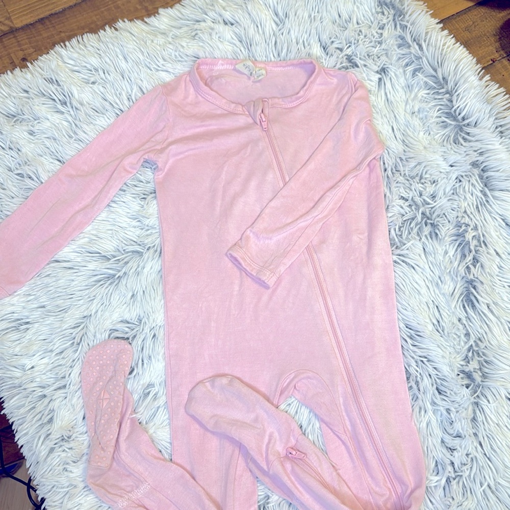 Kyte baby pajamas